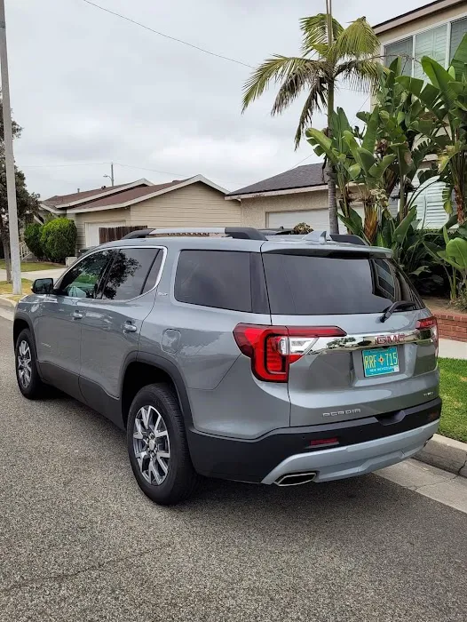 Avis Car Rental Picture 3