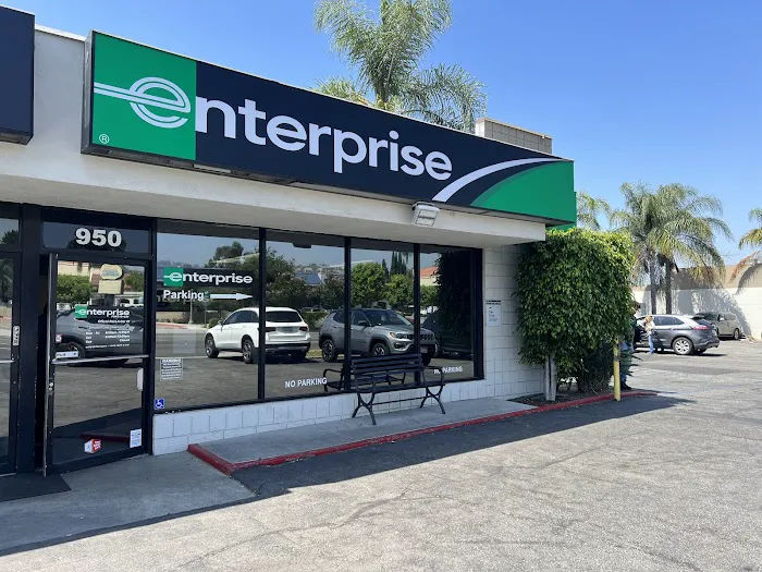 Enterprise Rent-A-Car Picture 2