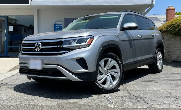 NY Rent A Car Picture 1