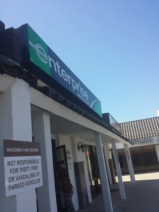 Enterprise Rent-A-Car Picture 8