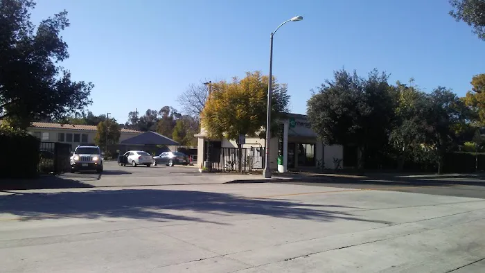 Enterprise Rent-A-Car Picture 10