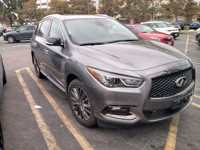 Budget Car Rental Picture 2