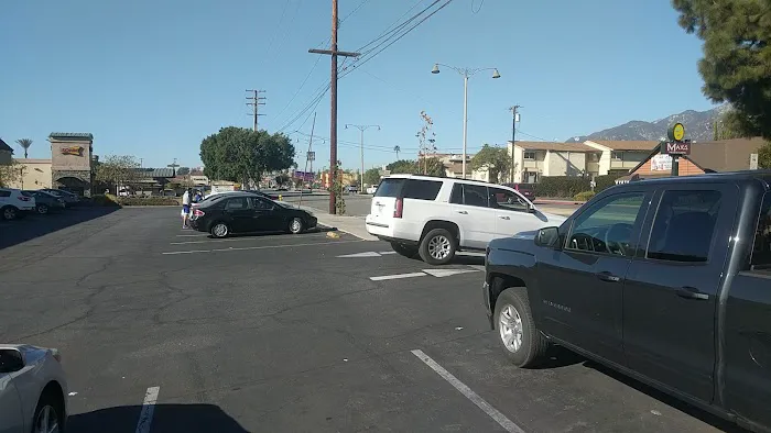 Enterprise Rent-A-Car Picture 9