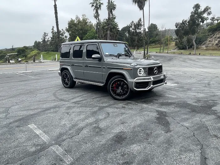 MAVERICK AUTO RENTALS Picture 2