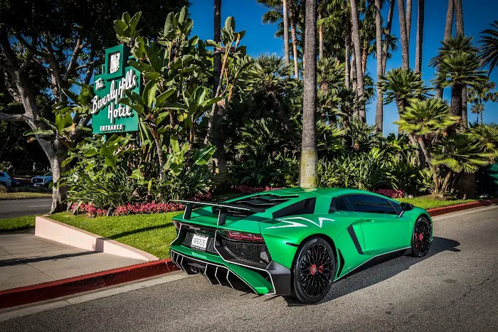 Beverly Hills Car Rental Picture 9
