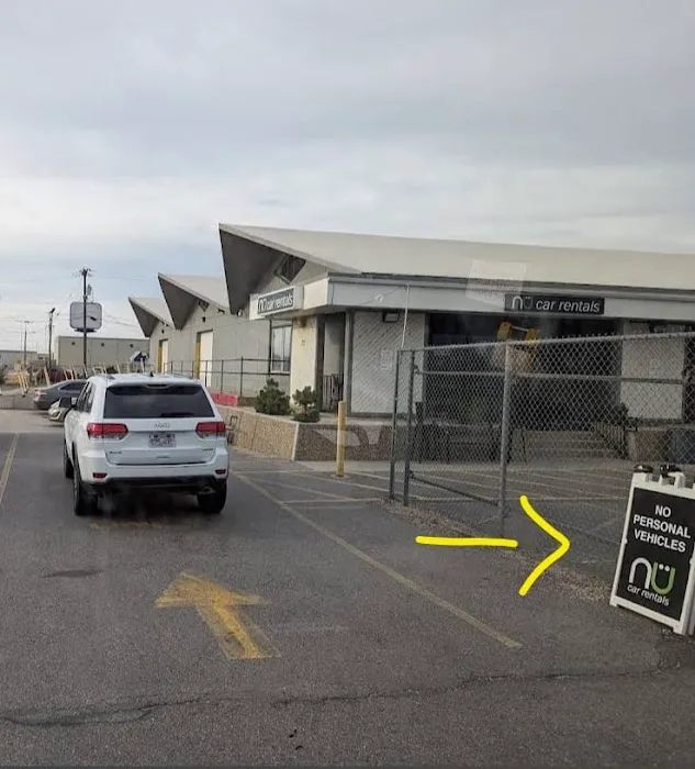 NU Auto Rental Picture 10