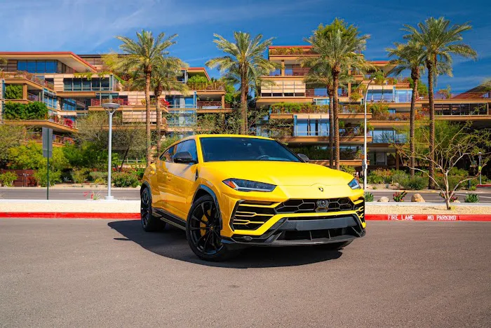 Rev Luxury Autos Picture 4