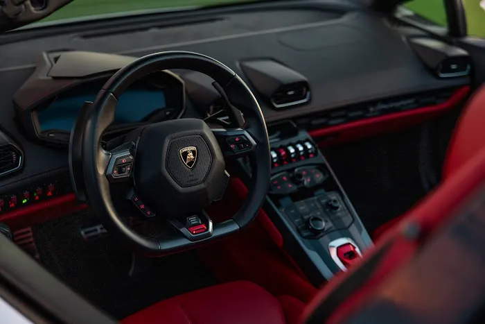 Rev Luxury Autos Picture 8