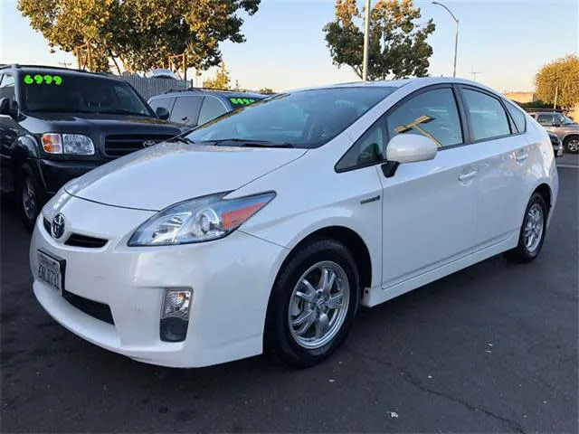 Monthly Car Rental Picture 1