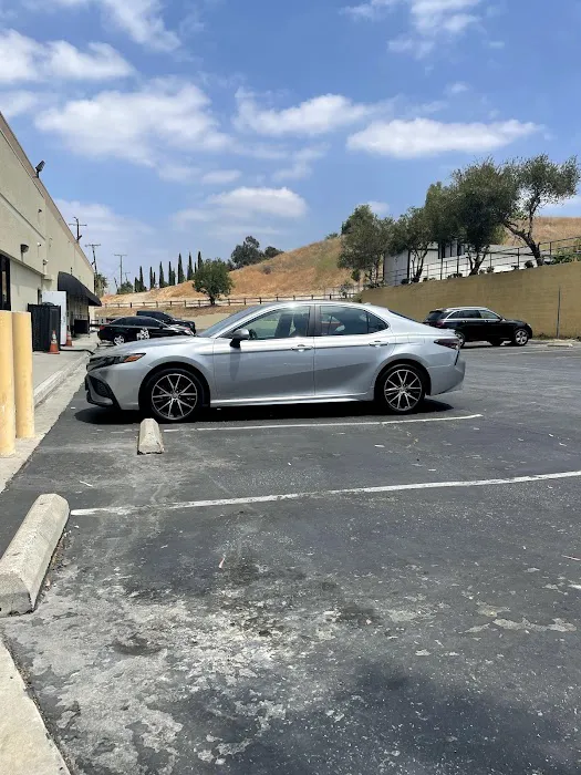 Enterprise Rent-A-Car Picture 4