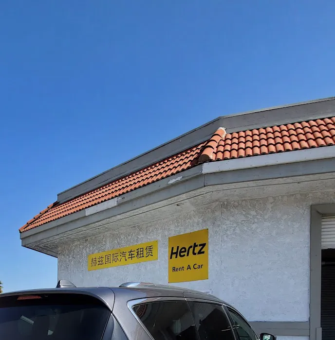 Hertz Car Rental - Rowland Heights - Colima Road Picture 10