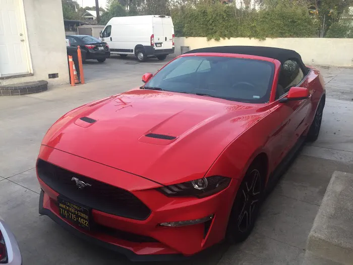 Anaheim Rent A Car Picture 2