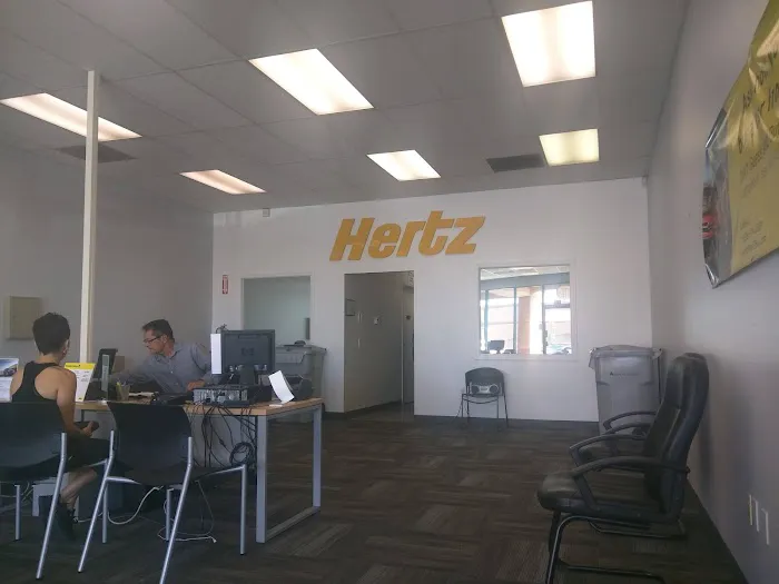 Hertz Car Rental - Duarte - Huntington Drive Picture 1