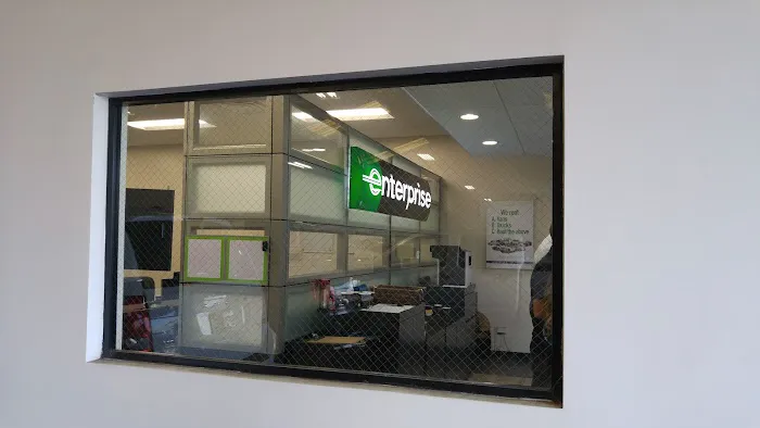 Enterprise Rent-A-Car Picture 9