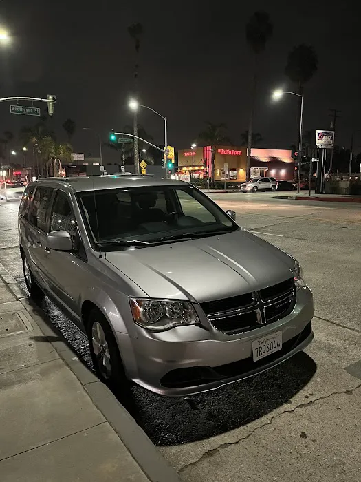 Marathon Car Rental Picture 4