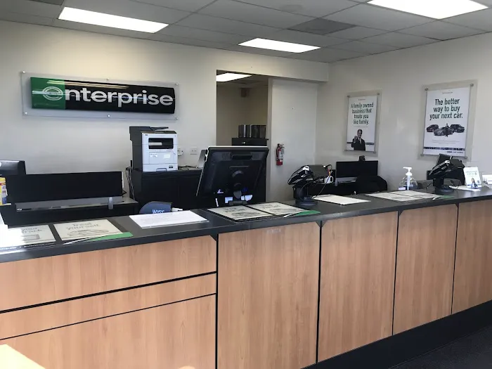 Enterprise Rent-A-Car Picture 2