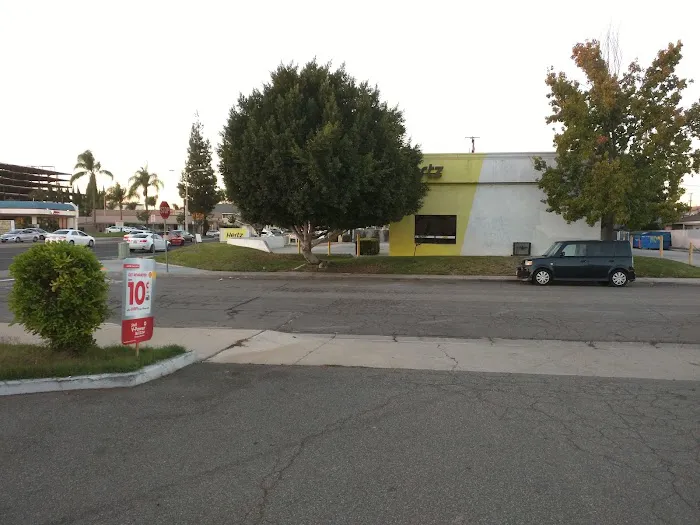 Hertz Car Rental - Garden Grove - Brookhurst Street Picture 8