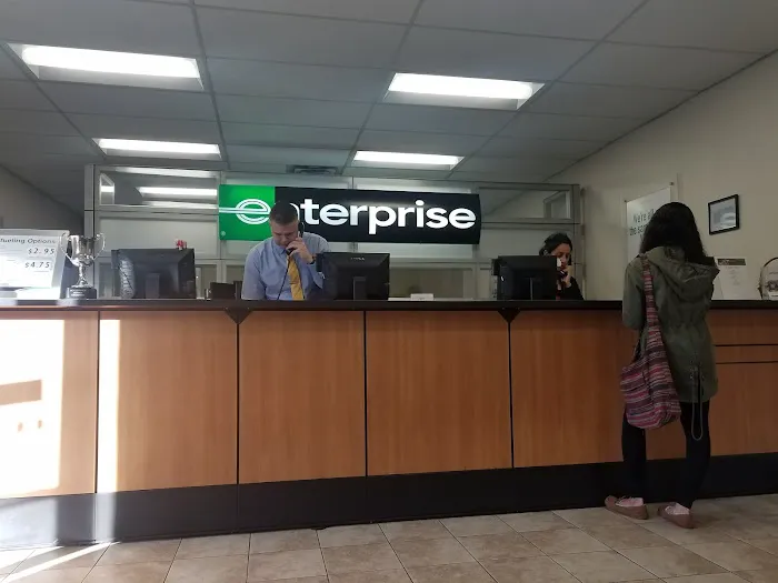 Enterprise Rent-A-Car Picture 3
