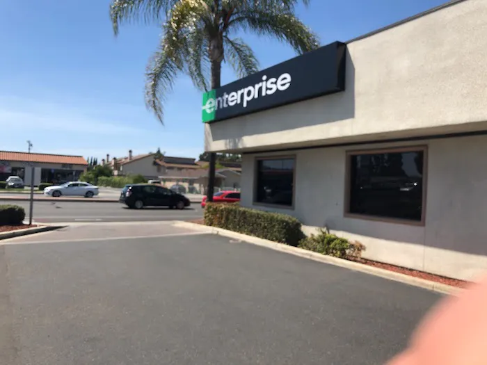 Enterprise Rent-A-Car Picture 6