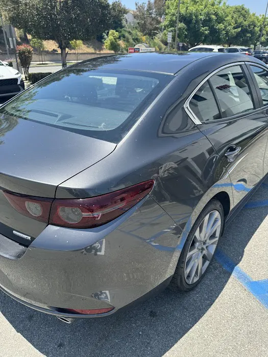 Avis Car Rental Picture 7