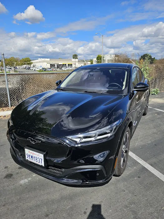 Avis Car Rental Picture 9