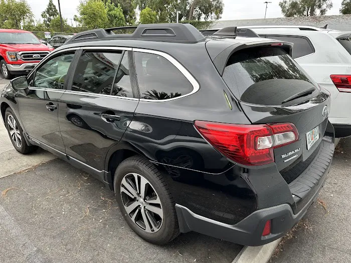 Avis Car Rental Picture 4