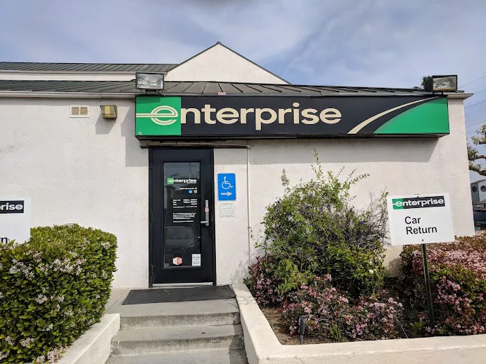 Enterprise Rent-A-Car Picture 2