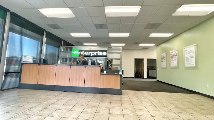 Enterprise Rent-A-Car Picture 1