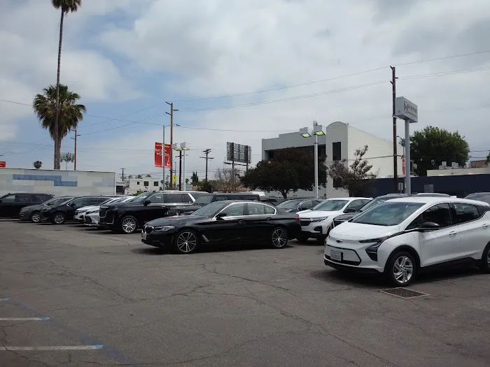 Midway Car Rental N Hollywood Picture 9