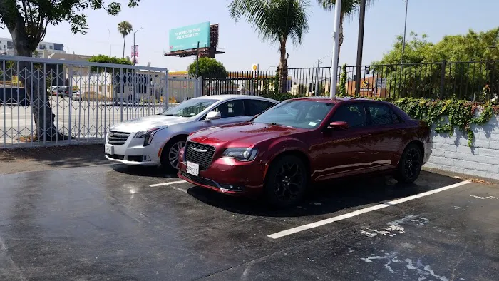 Hertz Car Rental - Los Angeles - Venice Boulevard Picture 9