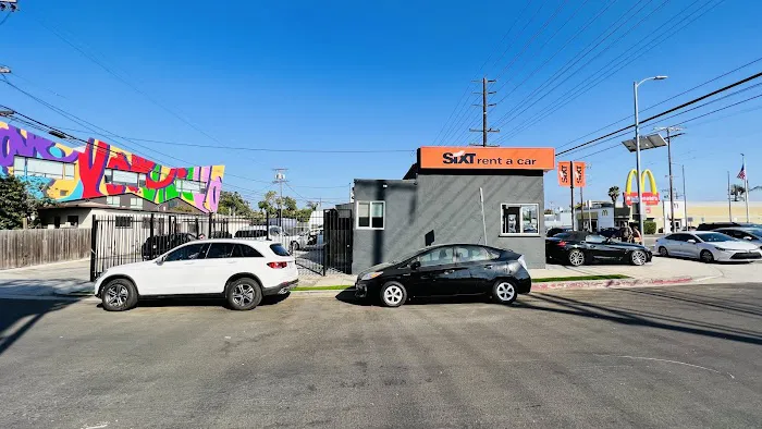 SIXT Rent a Car Los Angeles Venice Beach Picture 1