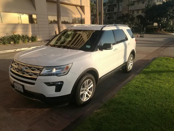 Hertz Car Rental - Marina Del Rey - Marriott Hotel Picture 5