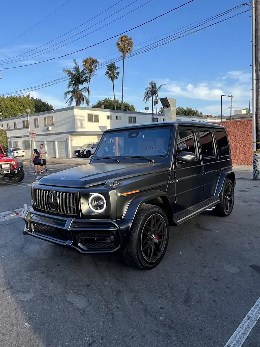 Access Luxury Cars Picture 1