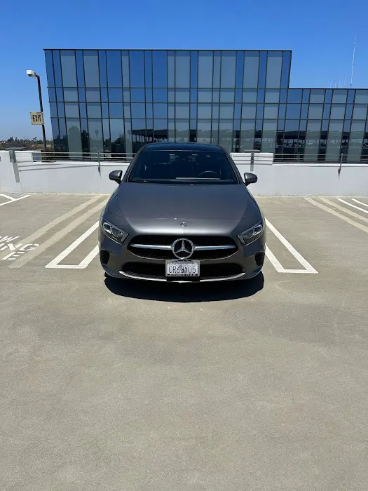 Lee Car Rental Picture 10