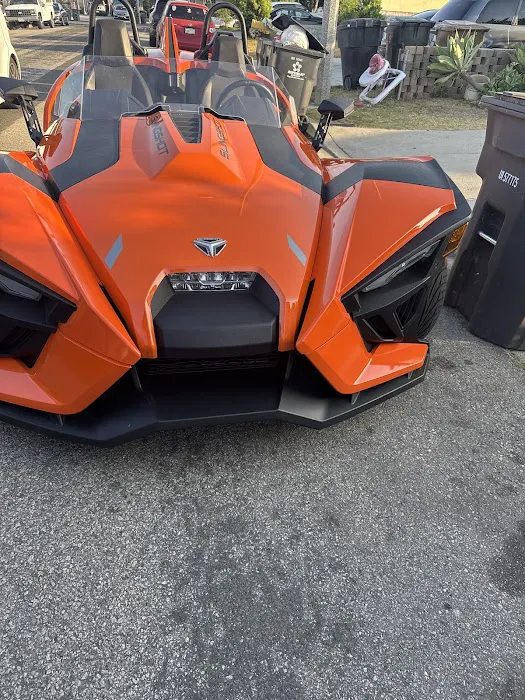 OC Cruisin Slingshot Rental Picture 6
