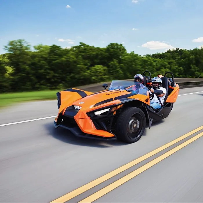 OC Cruisin Slingshot Rental Picture 3