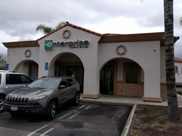 Enterprise Rent-A-Car Picture 1