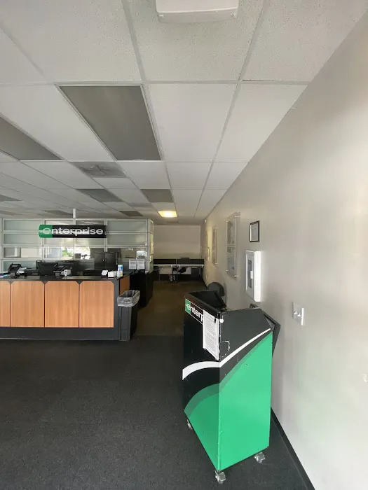 Enterprise Rent-A-Car Picture 7