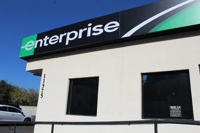 Enterprise Rent-A-Car Picture 1