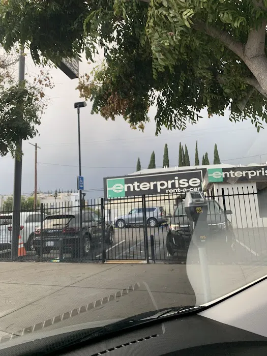 Enterprise Rent-A-Car Picture 1