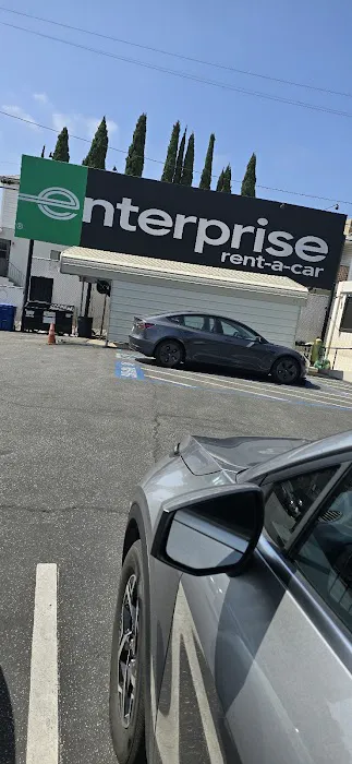 Enterprise Rent-A-Car Picture 5