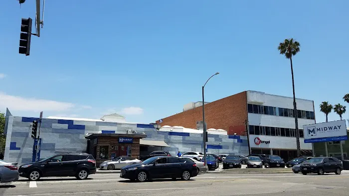 Midway Car Rental Santa Monica Picture 7