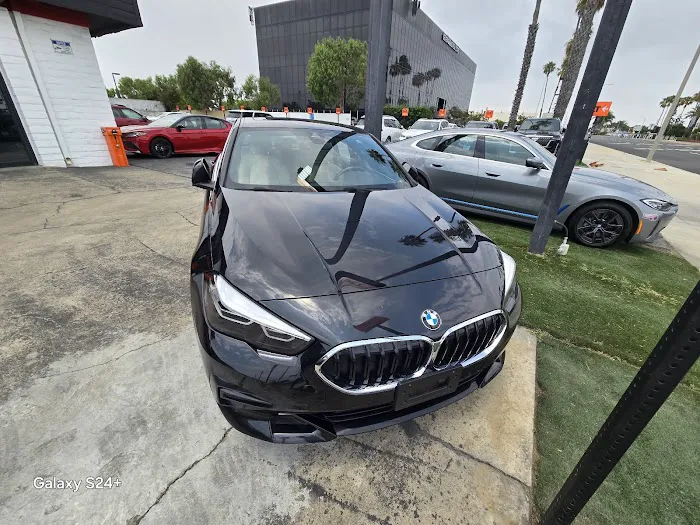 SIXT Rent a Car Huntington Beach Picture 2