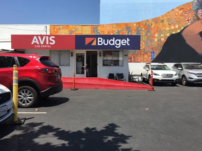 Avis Car Rental Picture 2