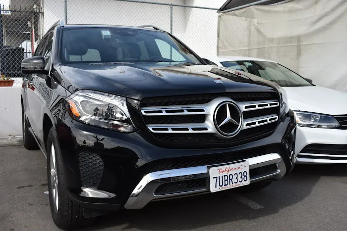 Avis Car Rental Picture 10