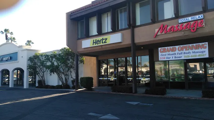 Hertz Car Rental - Costa Mesa - Harbor Boulevard Picture 4