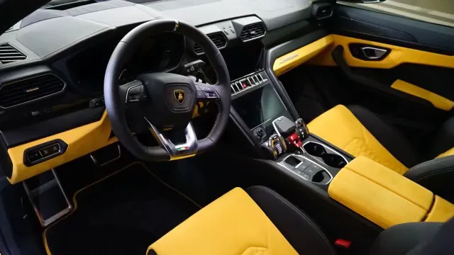 Newport Auto Galleria Picture 6