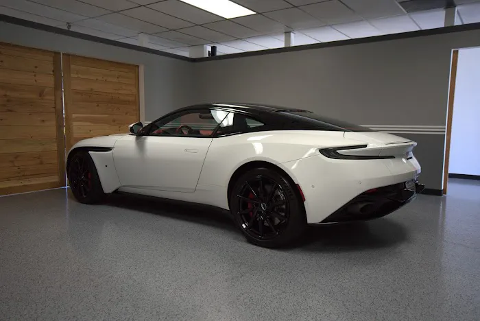 First Class Exotics Picture 8