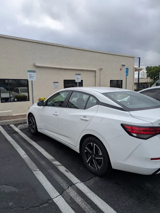 Enterprise Rent-A-Car Picture 5