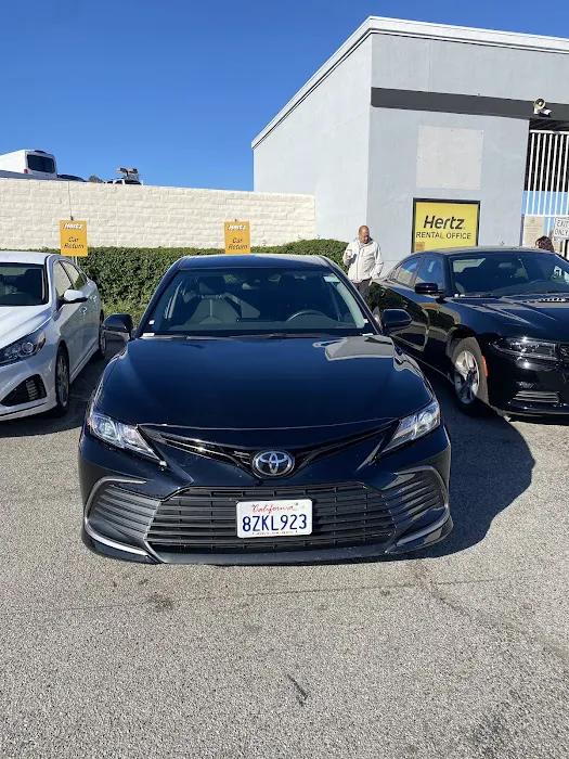Hertz Car Rental Tustin Picture 3